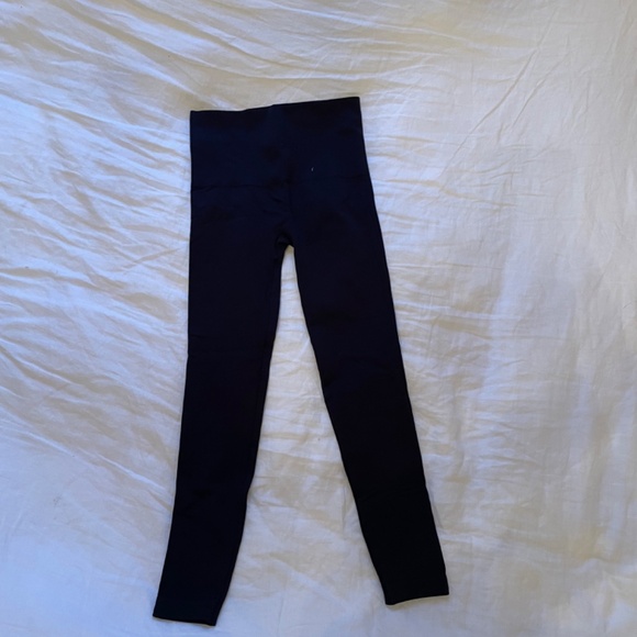 Spanx Leggings, Black, Small - Picture 2 of 4
